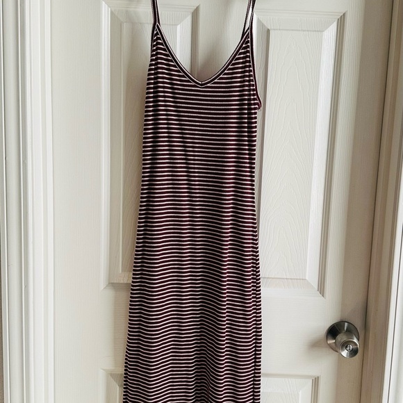 Forever 21 Dress - Picture 3 of 4